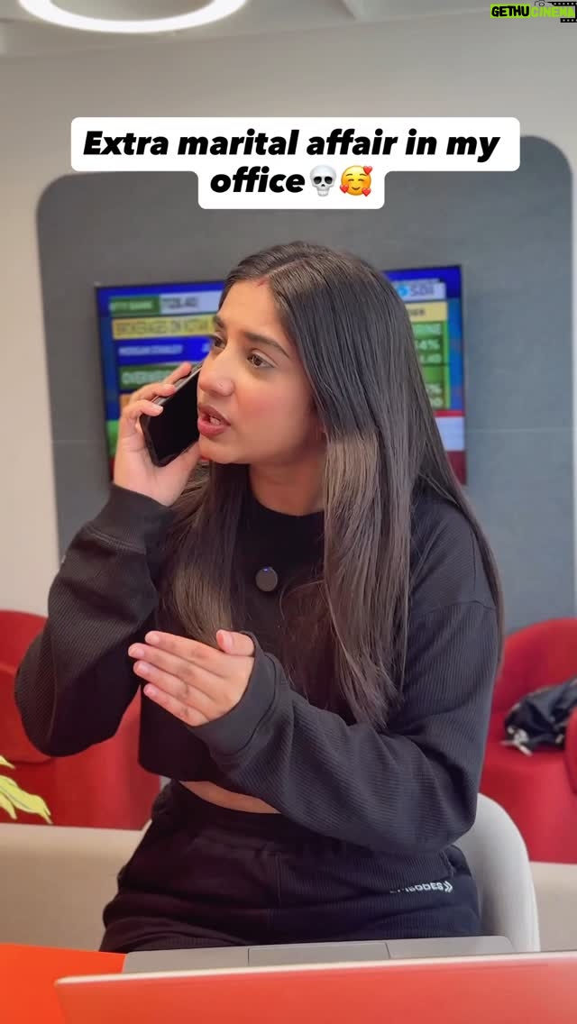 Megha Sukhija - 56.7K Likes - Sabke office me hota hai laxman💀

#extramarital #relatable #relatablememes #office #officememe