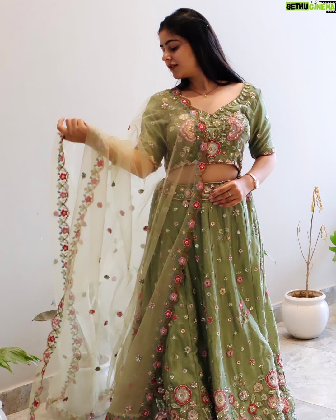 Mehak Bhagtani - 27.9K Likes - 🦚🪞🪬
:
:
:
:
#trend #explore #viral #fyp