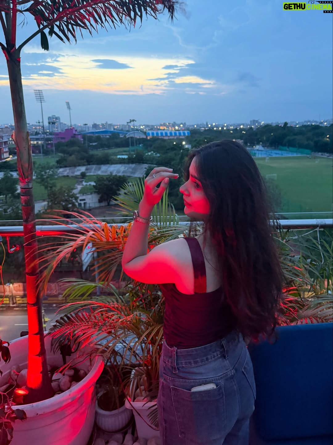 Mehak Bhagtani - 74.2K Likes - After all its my birthday month 🤎
जयपुर series start! 
.
.
.
.
.
.
#trend #explore #viral #explorepage✨ #fyp #jaipurcity #jaipur