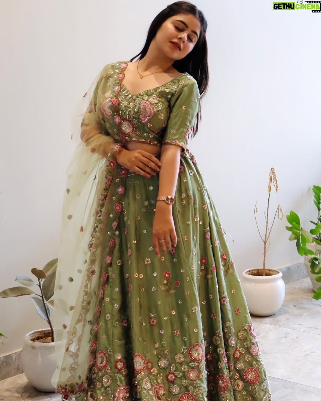 Mehak Bhagtani - 27.9K Likes - 🦚🪞🪬
:
:
:
:
#trend #explore #viral #fyp