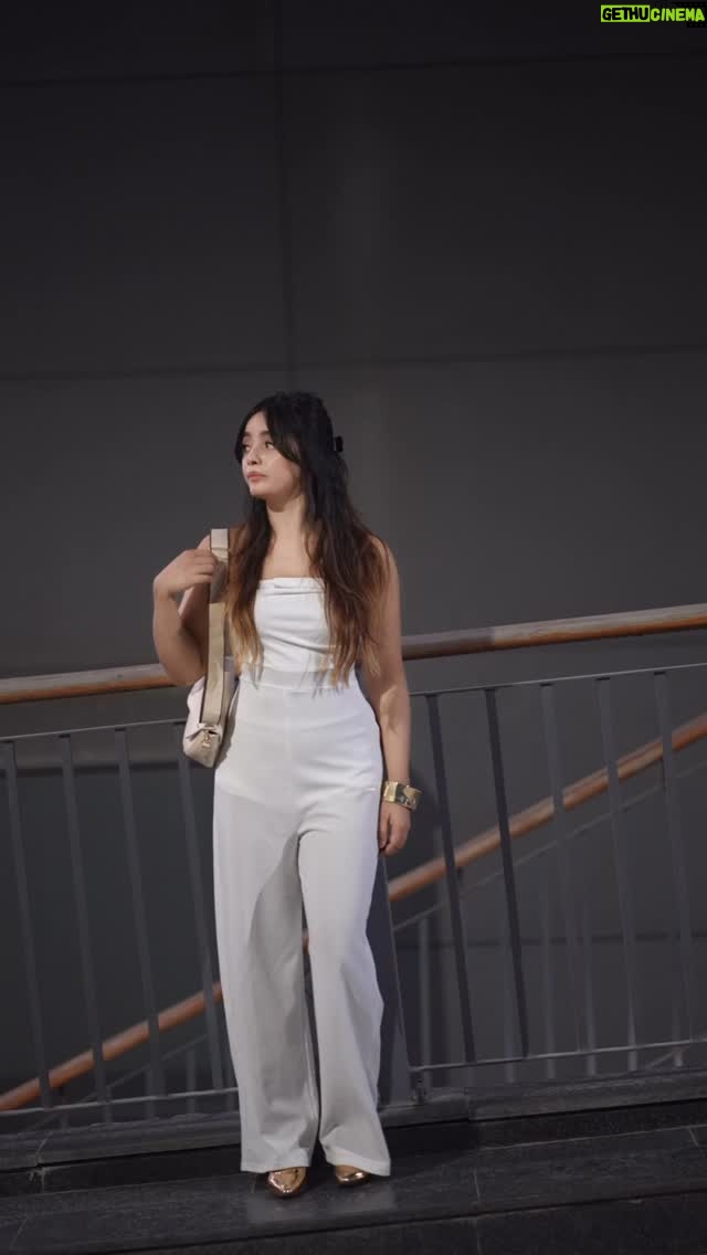 Mehak Siddiqui - 310K Likes - 🤍