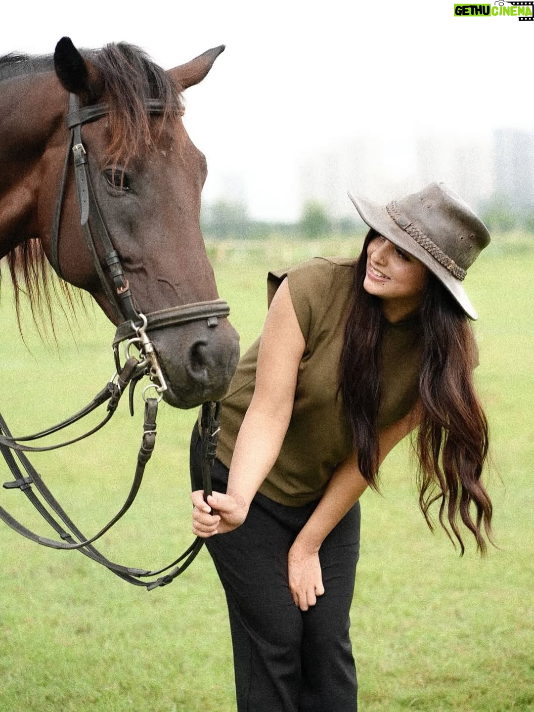 Mehak Siddiqui - 26.1K Likes - 🐎🤎

#mehaksquad9556