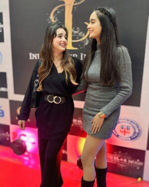 Mehak Siddiqui Instagram - ❤️
#mehaksquad9556