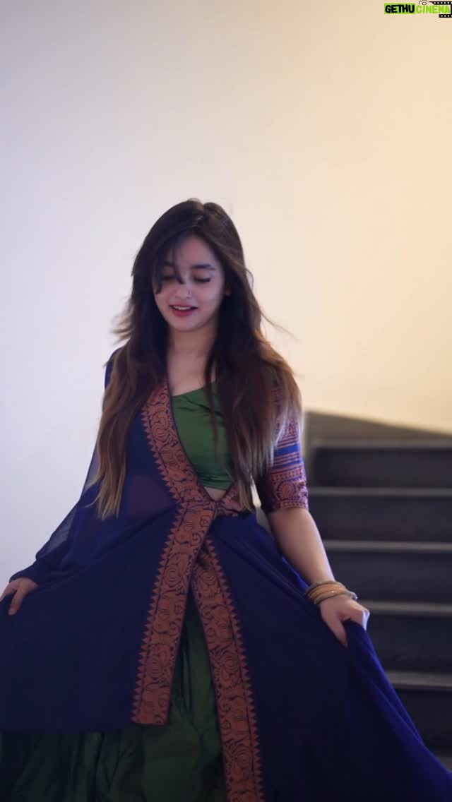 Mehak Siddiqui - 367.7K Likes - 🔥 
@shreyaghoshal #mehaksquad9556