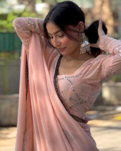 Mehek otwal Top 100 Instagram Photos and Posts