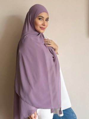 Meisya Siregar Instagram - Kita fokus aja sama jualan !!!

pada akhirnyah, dengan kita belanja produk UMKM, kita ikut serta menggerakan roda ekonomi negara.
yuk di pilih warna baru nya @merknya.ms ...
yang pasti, ga perlu bolak balik beli hijab terus. krn semua warna sehari2 lengkap , dan ga perlu bolak balik setrika. ironless ! 
thats why kita bikin yg beda, Crinkle Hijab is our trademark 😍

Langsung pilih Pashmina Instant, Square Instant atau yg slip on Hijab ( Model mleyot ). 

warna apa nih yg belom kamu punya ??? 

#instanthijab #pashminainstant #SegitigaInstant #squareinstant #hijabmleyot #ironless #antikusut#merknyams #fyp 
#kerudung #fashionhijab #hijab #moslemwear #merknyams #bajuwanita #tunik #bajulebaran #modestwear #meisyasiregar