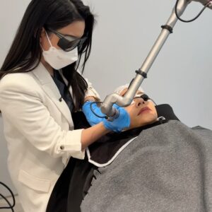 Meisya Siregar Instagram - Weekend Treatment ❤️
@youthologyclinic