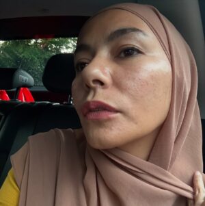 Meisya Siregar Instagram - Weekend Treatment ❤️
@youthologyclinic