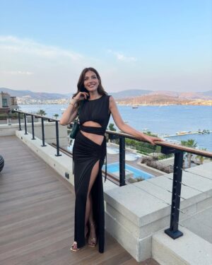 Melisa Aslı Yazıcı Instagram - Summer glow✨