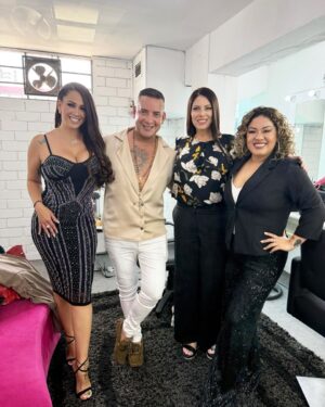 Melissa Klug Instagram - Cada mentira dicha te deja una deuda con la verdad pero tarde o temprano esa deuda se tiene que pagar.
Me señalaron y me juzgaron por todos lados pero llegó el momento de decir TODA LA VERDAD.
Muchos han creído que mi vida es un libro cerrado donde han puesto los títulos que han querido pero se olvidaron que la única escritora de esta historia soy yo!
Y mientras mi verdad me libera, a otros las culpas no los dejan descansar. Tranquilos que ya no leo periódico de ayer.
@elvalordelaverdadoficial