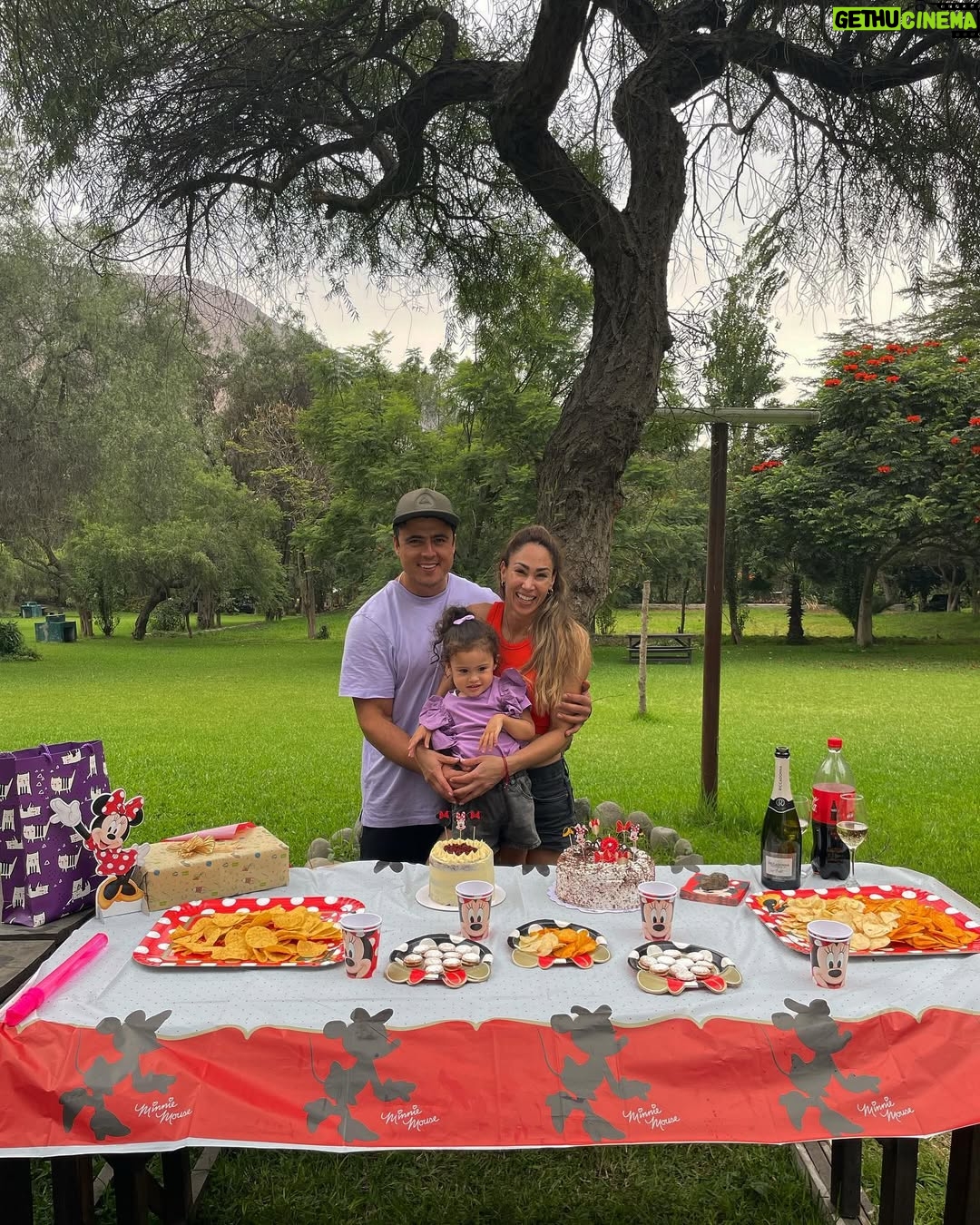 Melissa Loza - 68K Likes - DIOS te bendiga,hija mía… FELIZ CUMPLEAÑOS! Mi niña bonita…TE AMO hija mia!…Mi ERIKITA, gracias a Dios por ti, deseo que tengas muchas bendiciones envueltas en su gran amor ♥️ 

#hastaelinfinitoymasalla♥️