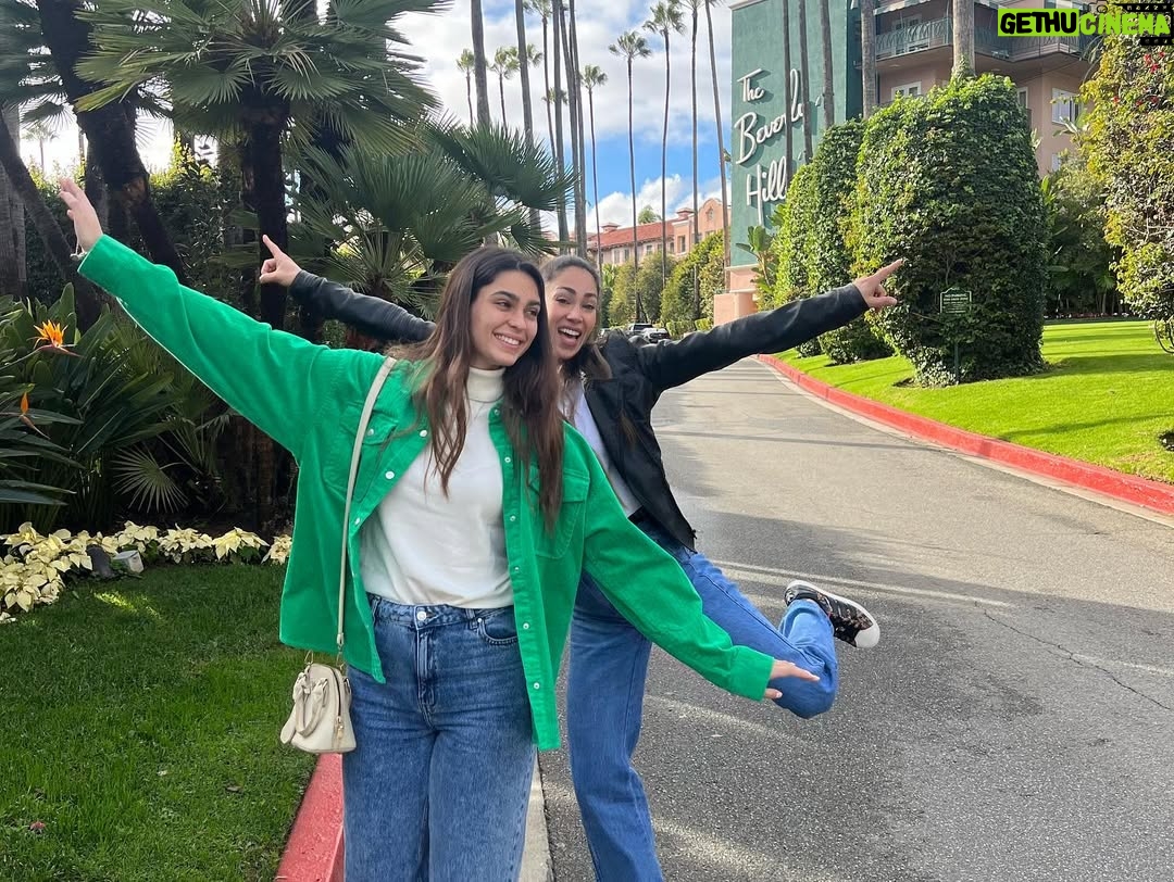 Melissa Loza - 27.9K Likes - 01/01/2022 🤍