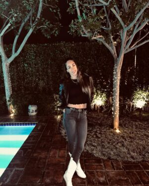 Melissa Loza Instagram - Boots time 🤍
.
.
.
.
.
.
.
@carducciperu