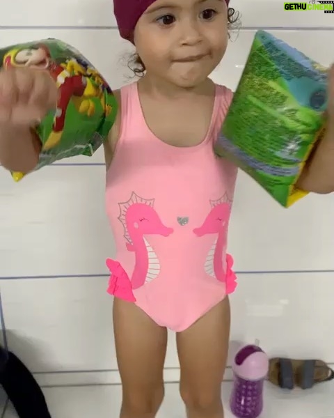 Melissa Loza - 55.8K Likes - Cuando llego el autismo a nuestras vidas, nuestro corazón se llenó de colores… tus pequeños logros son mis grandes triunfos. 
TE AMO MI NIÑA ERIKITA 💙💙💙

#autismo💙 POR UN MUNDO DE INCLUSIÓN  IGUALDAD Y RESPETO PARA TODOS.

#hastaelinfinitoymasalla♥️