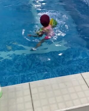 Melissa Loza Instagram - Cuando llego el autismo a nuestras vidas, nuestro corazón se llenó de colores… tus pequeños logros son mis grandes triunfos.
TE AMO MI NIÑA ERIKITA 💙💙💙
#autismo💙 POR UN MUNDO DE INCLUSIÓN IGUALDAD Y RESPETO PARA TODOS.
#hastaelinfinitoymasalla♥️