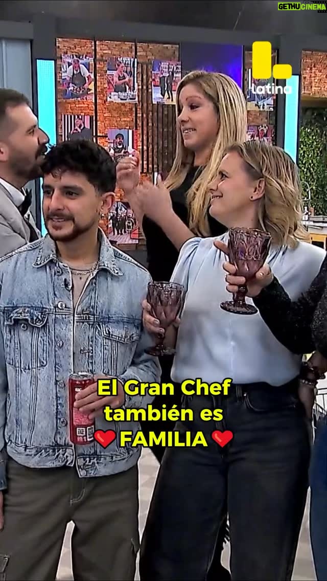 Melissa Paredes - 0.9K Likes - ❤️‍🩹 EL GRAN CHEF SIGNIFICA FAMILIA ❤️‍🩹 El Gran Chef Famosos
➡️Mira #ElGranChefFamosos Extremo a través de la señal de Latina y Latina.pe 🍽️📺 #chefcitos #elgranchef #elgrancheffamososmosos