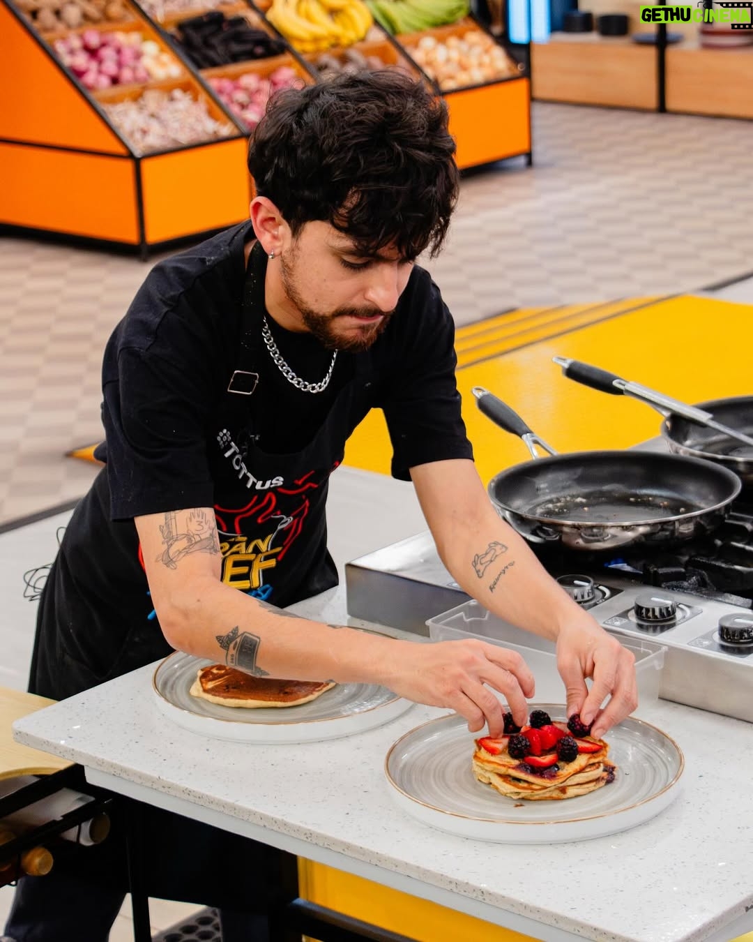 Melissa Paredes - 821 Likes - ¿Quién crees que realizó los mejores panqueques? 🥞🤩 #ElGranChefFamosos