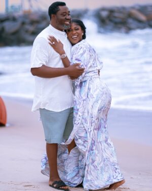 Mercy Johnson Instagram - Happy Wedding Anniversary to usā¦.@princeodiokojie ā¤ļø 14yrs with my husband, my friend and my strengthā¦.
Awesome Godā¦
They said No but God said yesā¦ā¦ they said to ruin it but God kept fixing it all and to him be all the gloryā¦ā¦
Family Outfit @sammiekal.ng ā¤ļøš¤š»
Make up @maryjayblaq š
Hair /Styling @olamidestouch š„°
Photography @toniegrapher āš»
Location @athenabeachlagos_ , @thebayolion_ šš
Special thanks to @officialsamolatunji1 and @wavebeachlagos CEOā¦.
Planner @ayomi86 ā¤ļøš