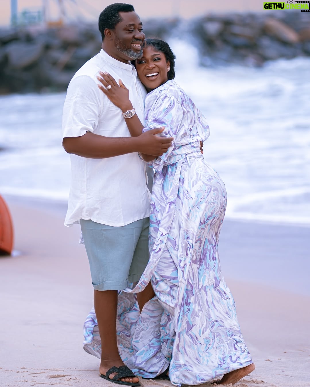 Mercy Johnson - 279.5K Likes - Happy Wedding Anniversary to us….@princeodiokojie ❤️ 14yrs with my husband, my friend and my strength….

Awesome God…
They said No but God said yes…… they said to ruin it but God kept fixing it all and to him be all the glory…… 

Family Outfit @sammiekal.ng ❤️🤛🏻
Make up @maryjayblaq 💋
Hair /Styling @olamidestouch 🥰
Photography @toniegrapher ✌🏻
Location @athenabeachlagos_ , @thebayolion_ 🙏🙏

Special thanks to @officialsamolatunji1 and @wavebeachlagos CEO….

Planner @ayomi86 ❤️💋
