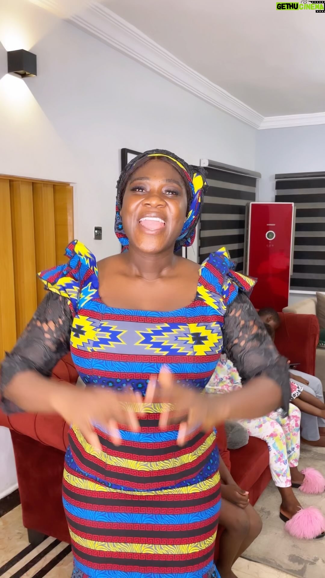 Mercy Johnson - 192.6K Likes - My Esan/Agbazilo people❤️ Thank you all for your prayers…@princeodiokojie and i are very grateful ….
#thedifference#thetemplateisclear#dividendsofdemocracy#youwillbeproudofhim#