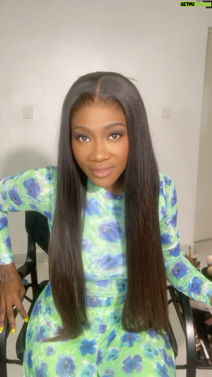 Mercy Johnson - 211.6K Likes - Na you just dey panic, God nor dey fail….
He will show up once it’s time❤️😘
Hair by @mizwanneka ❤️ Wanneka woman ❤️😘