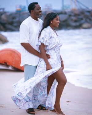 Mercy Johnson Instagram - Happy Wedding Anniversary to usā¦.@princeodiokojie ā¤ļø 14yrs with my husband, my friend and my strengthā¦.
Awesome Godā¦
They said No but God said yesā¦ā¦ they said to ruin it but God kept fixing it all and to him be all the gloryā¦ā¦
Family Outfit @sammiekal.ng ā¤ļøš¤š»
Make up @maryjayblaq š
Hair /Styling @olamidestouch š„°
Photography @toniegrapher āš»
Location @athenabeachlagos_ , @thebayolion_ šš
Special thanks to @officialsamolatunji1 and @wavebeachlagos CEOā¦.
Planner @ayomi86 ā¤ļøš