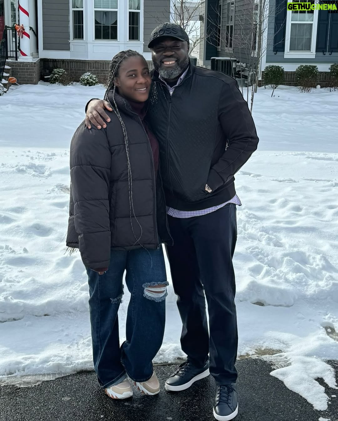Mercy Johnson - 290.2K Likes - The happiest people are the givers, not the takers💋❤️

Abeg , holiday don end?