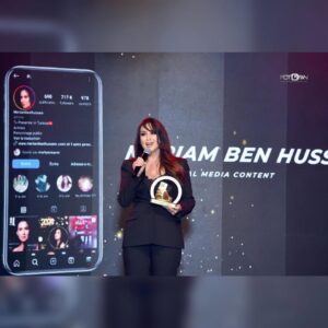 Meriam Ben Hussein Instagram - Best Cultural Media Content 2k23 
Festival National Brands and Influencers Awards Of Tunisia 
@brands.and.influencers.awards 

Merci à  @nizar.sellami.1 et à toutes les personnes qui ont contribué à cet événement 

“Merci encore de croire en moi “ .. 
la reconnaissance est l’essence de ce beau travail. 
Merci de croire en la culture, et l’art .. 

Merci @zaiemhedi pour la prestation et pour ce que tu as dit a propos de Moi .. tu es unique 

Linda Rahali New  aussi , 

Credit photos : Studio Labo Fotofan & @slim_hachicha_photographe 

Makeup & Hair : @steevy_aymen 

On se retrouve dans la 4 Eme saison  de Rihet el bled sur @nessmatv avec beaucoup de belles choses …

Mes remerciement les plus sincères à mes collaborateurs et Tte mon équipe et mes partenaires.. et aux téléspectateurs..
et à La chaîne Nessma ..

@ziederriba 
@sana.kallel 
@driramed 
Je vous aime ❤️