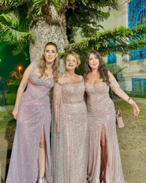 Meriam Ben Hussein Instagram - @sondes_benmoussa 
@jamila2539 
@mejdou_14
Maman et moi makeup & hair @steevy_aymen 
Dress @mk_haute___couture