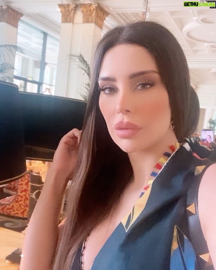 Merna Shalfoun - 23.8K Likes - #pazzoversacedubai #dubai #versace # mydubai #hotel # lifestyle # mirnashalfoun #fun #summer 🙏🏻💙🤍 #maydubai  #mirnashalfoun @palazzoversacedubai ❤️💙🧚‍♀️