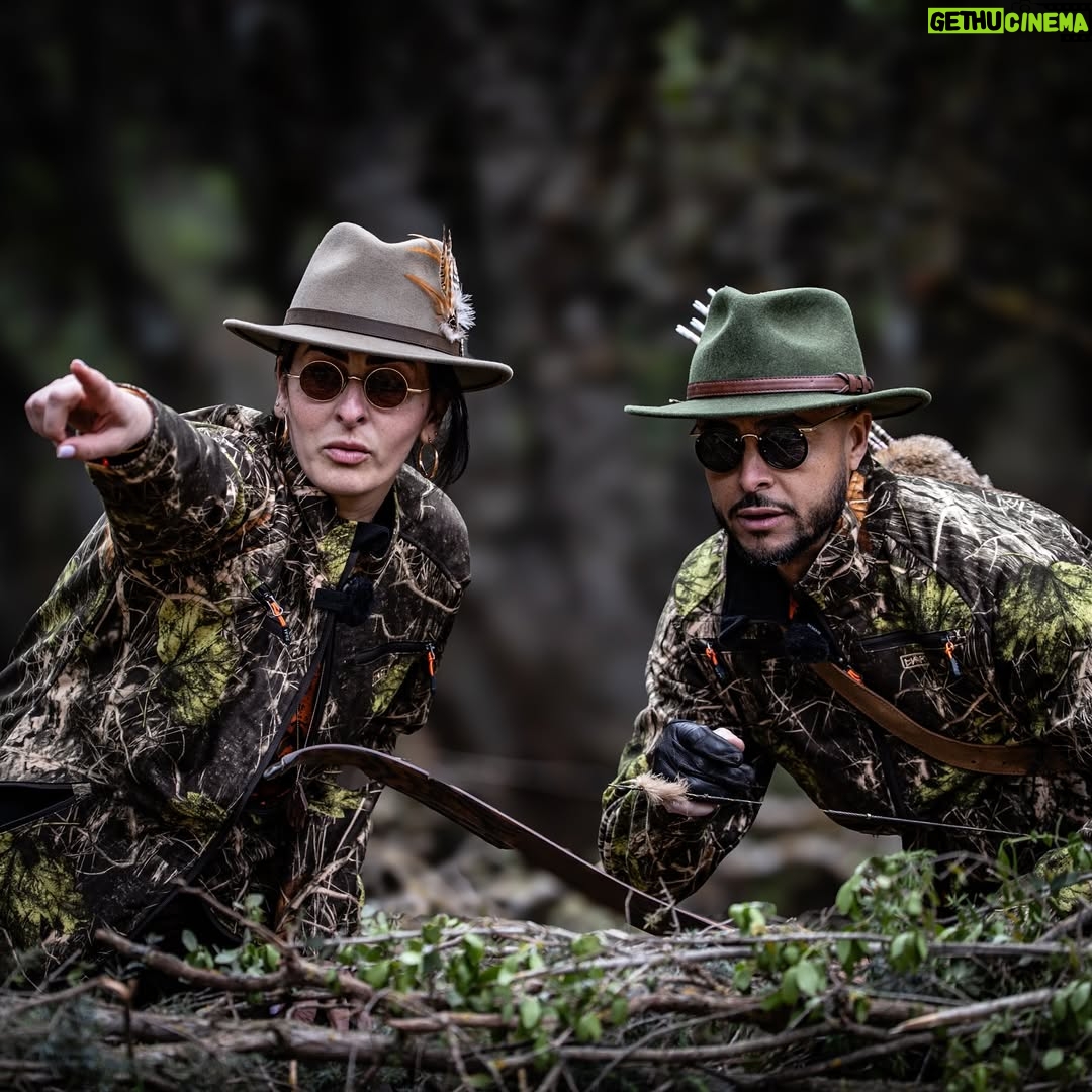 Meryem Zaïmi - 9.1K Likes - Entre silence, instinct et lumière… des instants mémorables 
saisi par un œil d’artiste. 
 📷🦌 @walking.gun.photography 👌

@visitbenimellal.region 🤩

#ChasseAuthentique #MomentsVrais #morocco #experience #travel #chasse #model #lifestyle #action #photographer #art #artwork