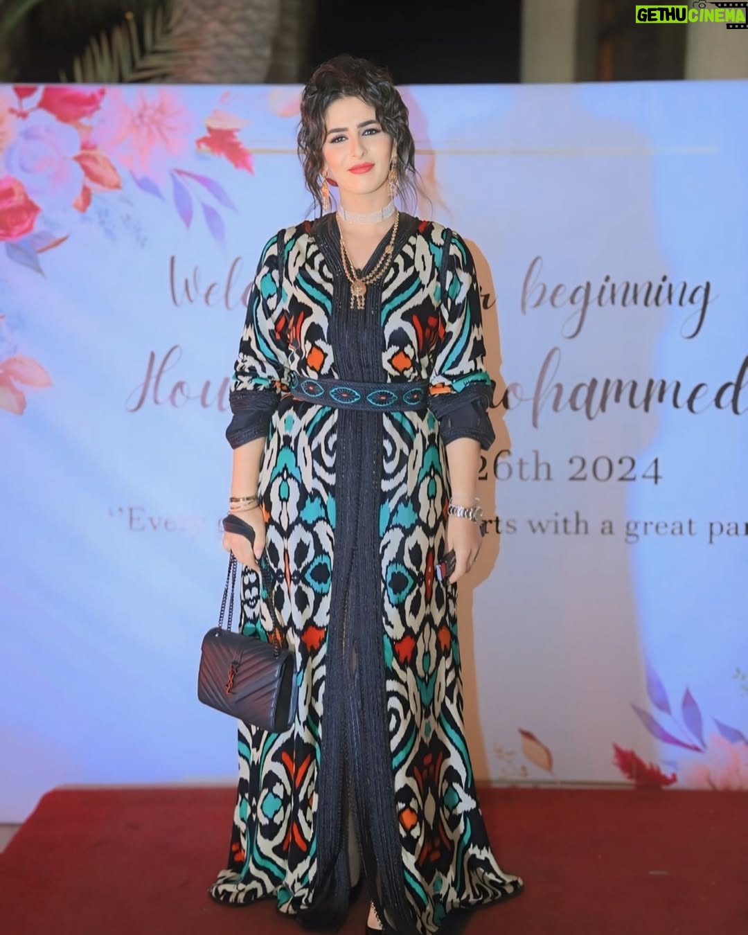 Meryem Zaïmi - 62.7K Likes - Merci infiniment pour avoir transformé ma vision en réalité. Vous avez sublimé chaque détail et fait briller chaque instant de ma soirée 🌟✨

👗: @regaliabyhindberrada 
💄 : @tariq_baina 
💇‍♀️ : @simohairstyle_officiel 
📸 : @magic.vision.zoom 

Félicitations cher ami @mohammed.kaghat 🤍

@noraskaliofficial @azelarab_kaghat ✨🥰✨

#morocco #caftan #beauty #followforfollowback #instagood #makeup #wedding #happiness #celebration #friends