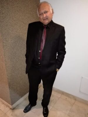 Micheille Soifer Instagram - Feliz día a mi Padre ! Ustedes no imaginan el amor que le tengo a mi papá . El es el amor de mi vida . Deseo cada día de mi vida estar a tu lado papito , pronto iré a verte ! Doy gracias a Diosito por tu vida, por haberme elegido como tu hijita , no sabes el honor que es para mí serlo . Te haré sentir orgulloso cada día , debo dar la talla , ser hija tuya es una responsabilidad 🥹 tú eres increíble y debo representarte siempre . Tu, mami, hermanos y sobrinos son el motivo el cual me levanto a diario a luchar en esta carrera tan difícil y ustedes están en cada paso que Doy . Te amo papito . Mi marino hermoso . Te amo te amo te amo ! ♥️ hoy y todos los días celebro tu vida papi . Te honro y respeto . Te admiro y amo , gracias por todo lo que has hecho por mí y mis hermanos . Hoy lo haces con tus nietos . Cómo le pido a Dios siempre . Que el hombre que sea mi esposo debe tener un poquito de ti por lo menos , un poquito de ese corazón tan noble que tienes . Con eso me conformo ! Feliz día papá !
#felizdiapapa #felizdíadelpadre #papa #papito #amor #micheillesoifer #marcossoifer #soifer #lossoifer