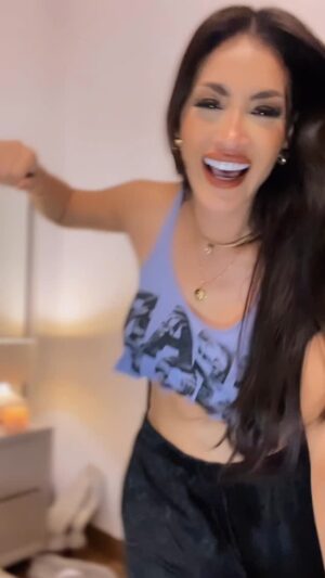 Micheille Soifer Instagram - Por favor tienen que verlo JAJAJA JAJAJAJA JAJAJA 🤣🤣🤣🤣🤣🤣 @beele todo lo que hago x ti 🤣🤣♥️ #miinfielfavorito #sobelove