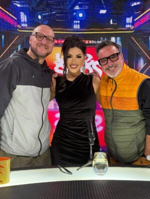 Micheille Soifer Instagram - Fotos que no había subido pero que me encantan ! Díganme cuál les gustó más 🥹
Son personas que amo, admiro y respeto ! Gracias por estar en mi vida . Y me faltan algunas ya les iré compartiendo !