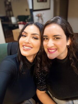 Micheille Soifer Instagram - Fotos que no había subido pero que me encantan ! Díganme cuál les gustó más 🥹
Son personas que amo, admiro y respeto ! Gracias por estar en mi vida . Y me faltan algunas ya les iré compartiendo !