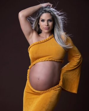 Michelle Lewin Instagram - Somehow I can clearly hear “The Winds of Change”🎶
And it’s not far away.
Not far away at all…❤️
Photo by @maymartinezphotography
