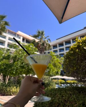 Mihlali Ndamase Instagram - plans for the day 🍹🖤 @FashionNova