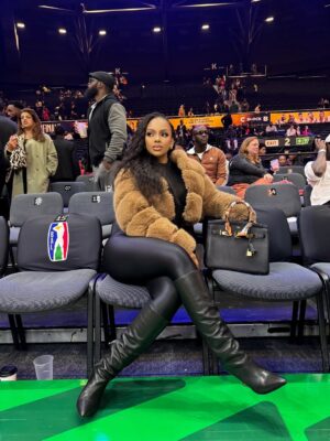 Mihlali Ndamase Instagram - kicking it front row 🏀