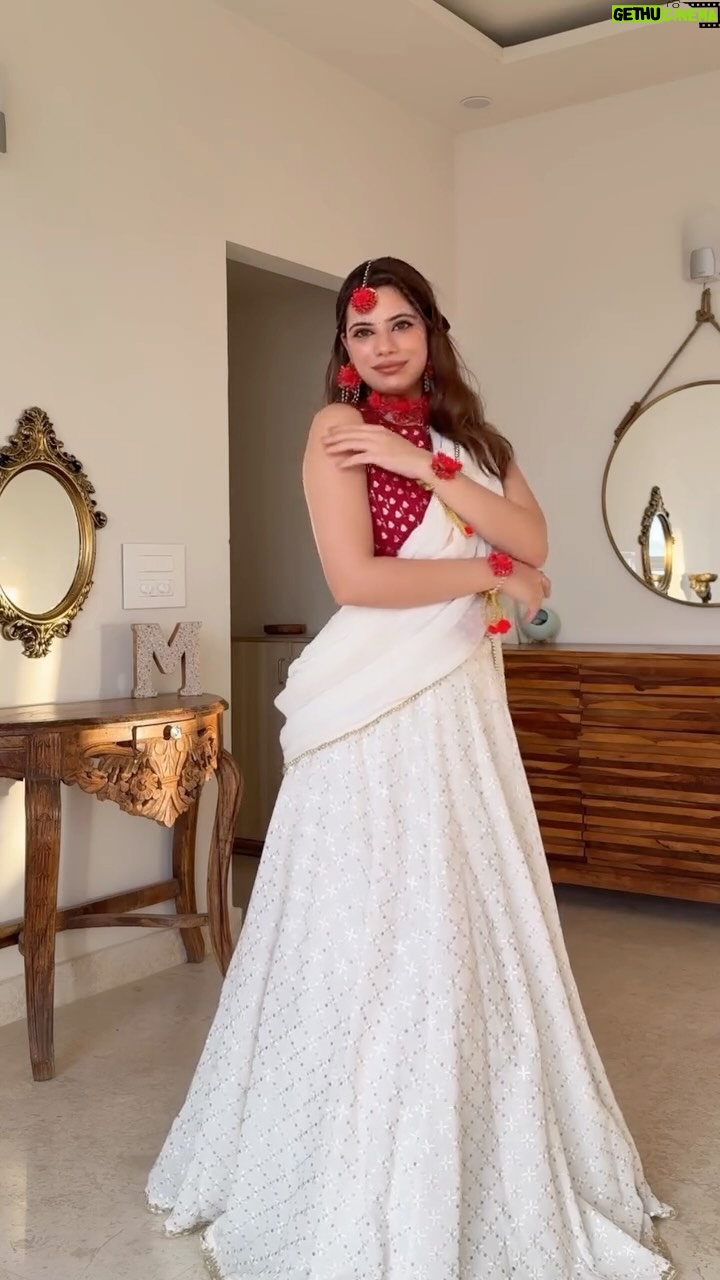 Mili Lakhmani - 7.4K Likes - Celebrating Janmashtami with a dreamy touch! 🌸✨ 

Part 2 of my look: pairing a beautiful white lehenga with a hint of jugaar and lots of love! 🥰 
The jewelry from InstaMart🙈 tied the entire look together.❤️

This is just a look and my little tribute to the festive spirit! Hope you love it as much as I do! 💖

#JanmashtamiLook #FestiveStyle #LehengaLove #InstaMartJewels #DIYStyling #IndianFestiveFashion #MixAndMatch #SubtleElegance