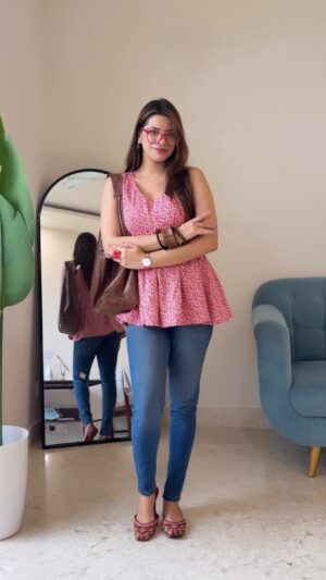 Mili Lakhmani Instagram - Not your average GRWMāthis is my ultimate āCollege Dream Fitā throwback! šŗāØ
Me rocking my @shoplakhmanis red floral peplum kurti/top over skinny jeans, stacking on those wooden bangles, a chunky ring, and of course my trusty red juttis.
Oh, and letās not forget that Serena van der Woodsen-inspired brown tote for that perfect ā90s vibe. Because who said college fits have to be basic?
This look is all about mixing boho, a little nostalgia, and that free-spirit college experimentation.
After all, in those college days, itās not just about finding your styleāitās about finding yourself. šš«
#CollegeOutfit #GRWMThrowback #LakhmanisStyle #BohoVibes #90sFashion #IndianFashion #OutfitInspo #CollegeFashion #StyleJourney