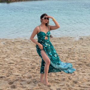 Mili Lakhmani Instagram - Pandit ji said, you should move to Bali.👒
So I’m considering 🙈
Wearing @twirl_around_world
#bali #balilook