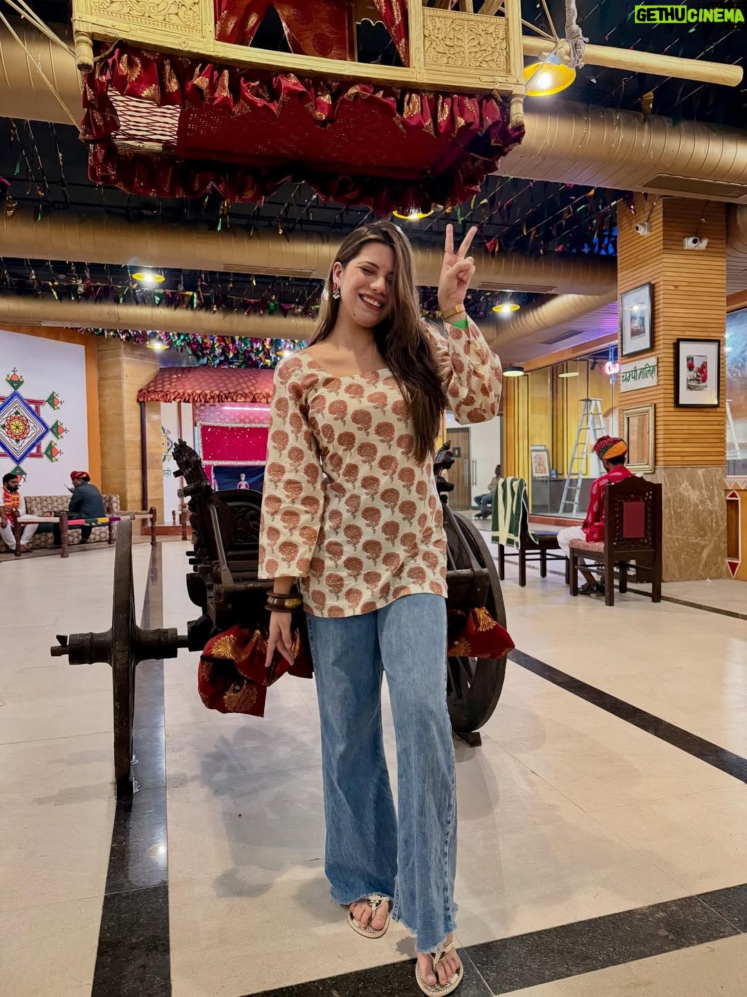 Mili Lakhmani - 2.1K Likes - That was truly an experience to remember.🥰

Celebrated my brothers bday @ghoomarvillage and we all loved it so much! ✨

From mesmerizing puppet shows to fascinating astrology, magical performances, and even a relaxing head massage, every corner was filled with culture. The traditional music, delicious food, and fun games made it a perfect family outing. We celebrated my brother’s birthday there, and it was truly a unique and wholesome experience. W/ @mywall.me 🫶🏻

#birthdaycelebrations #rajasthani #ghoomarvillage