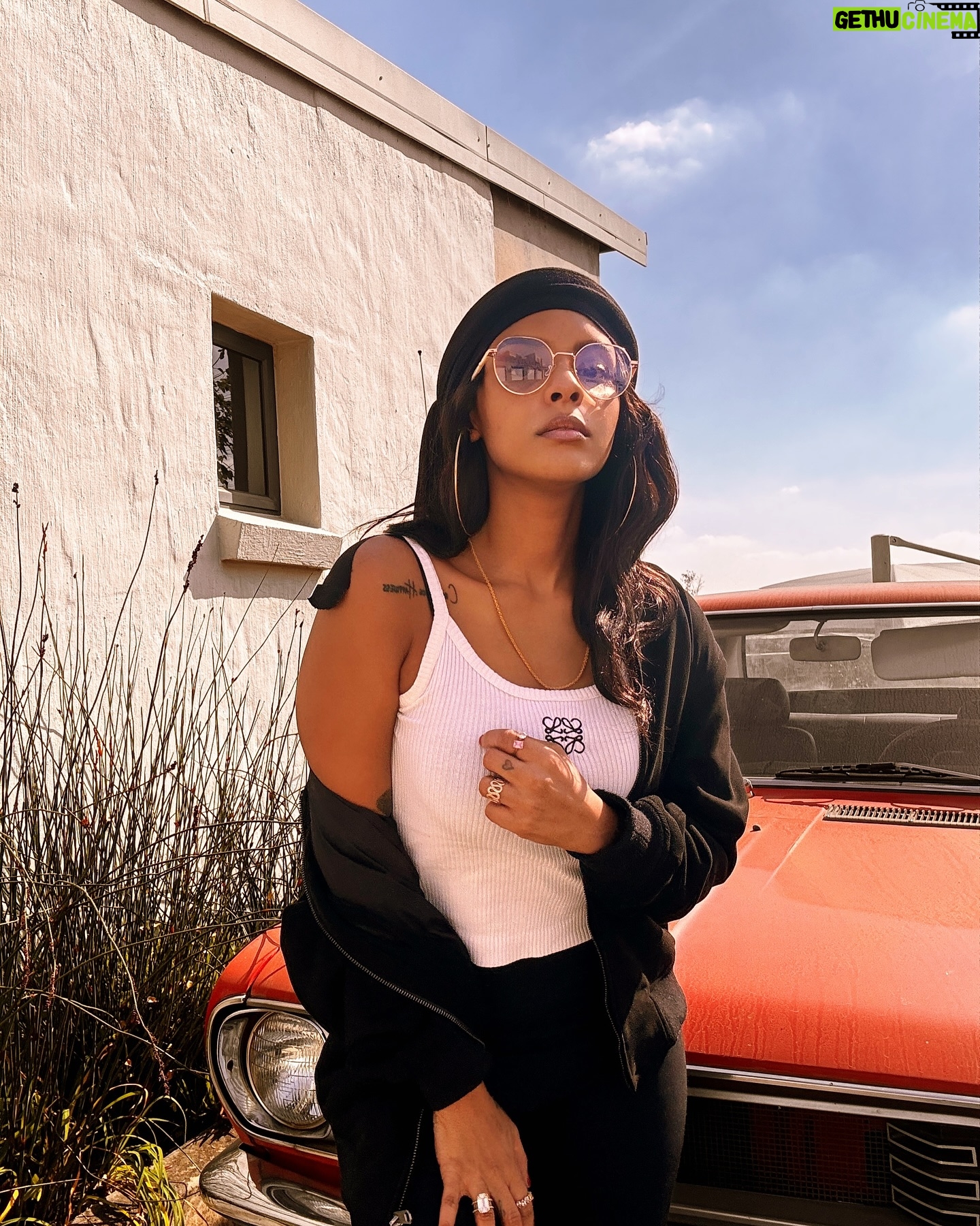 Mimi Mars - 47.1K Likes - Hi Hater #linkinbio #newsong