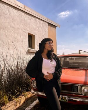 Mimi Mars Instagram - Hi Hater #linkinbio #newsong