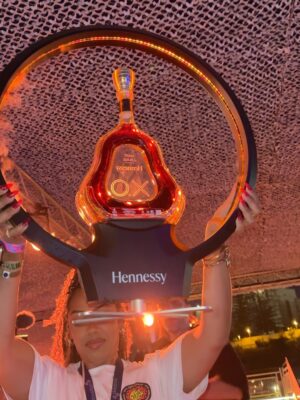 Mimi Mars Instagram - Afro Nation 🙌🏾 such an amazing experience my summer vacation has been totally worth it 🎉
@hennessy @afronation #hennessyxafronation