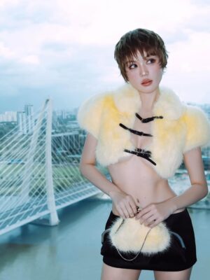 Minh Hang Instagram - Thiên Bình tụi tui không thích lặp lại.
Thiên Bình là vậy.
Thay đổi là chuyện ngoài da.
Mỗi event là một vibe mới, nhưng vẫn là một tui cũ – biết yêu thương, biết giữ lời, và biết ai đáng để trân trọng.
Ai cùng vibe vô điểm danh thử coi có đúng hong? 🤪😎 #ngoctrinh #ngoctrinh89 #fanci