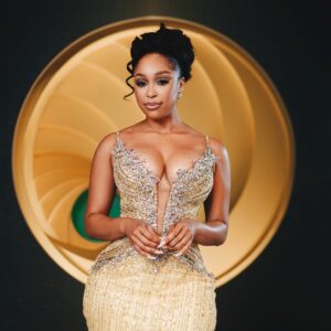 Minnie Dlamini Instagram - Woke up to Minnie owing me NOTHING 🔥✨💅🏽