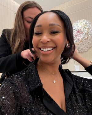 Minnie Dlamini Instagram - Bon voyage ✈️ See you soon South Ah 🇿🇦 Love you my SENSEI @tanabata__7 😘