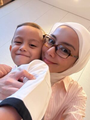 Mira Filzah Instagram - 5 years of love, growth, and memories - and @eqkualumpur made our anniversary truly unforgettable. 🌹✨
From the warm welcome in their stunning grand lobby to breathtaking skyline views, serene spa moments, and unforgettable dining - every detail was filled with thought and care. 🌇🌟
What made it even more special? EQ’s warmth extended to our little one too, with a sweet welcome just for him. 🧸❤️ It turned a couple’s celebration into a beautiful family memory.
For #EmirAmirah, this milestone was about honoring the past and dreaming of the future — and EQ was the perfect setting for both. Here’s to love, intention, and moments that last forever.
#EQKL